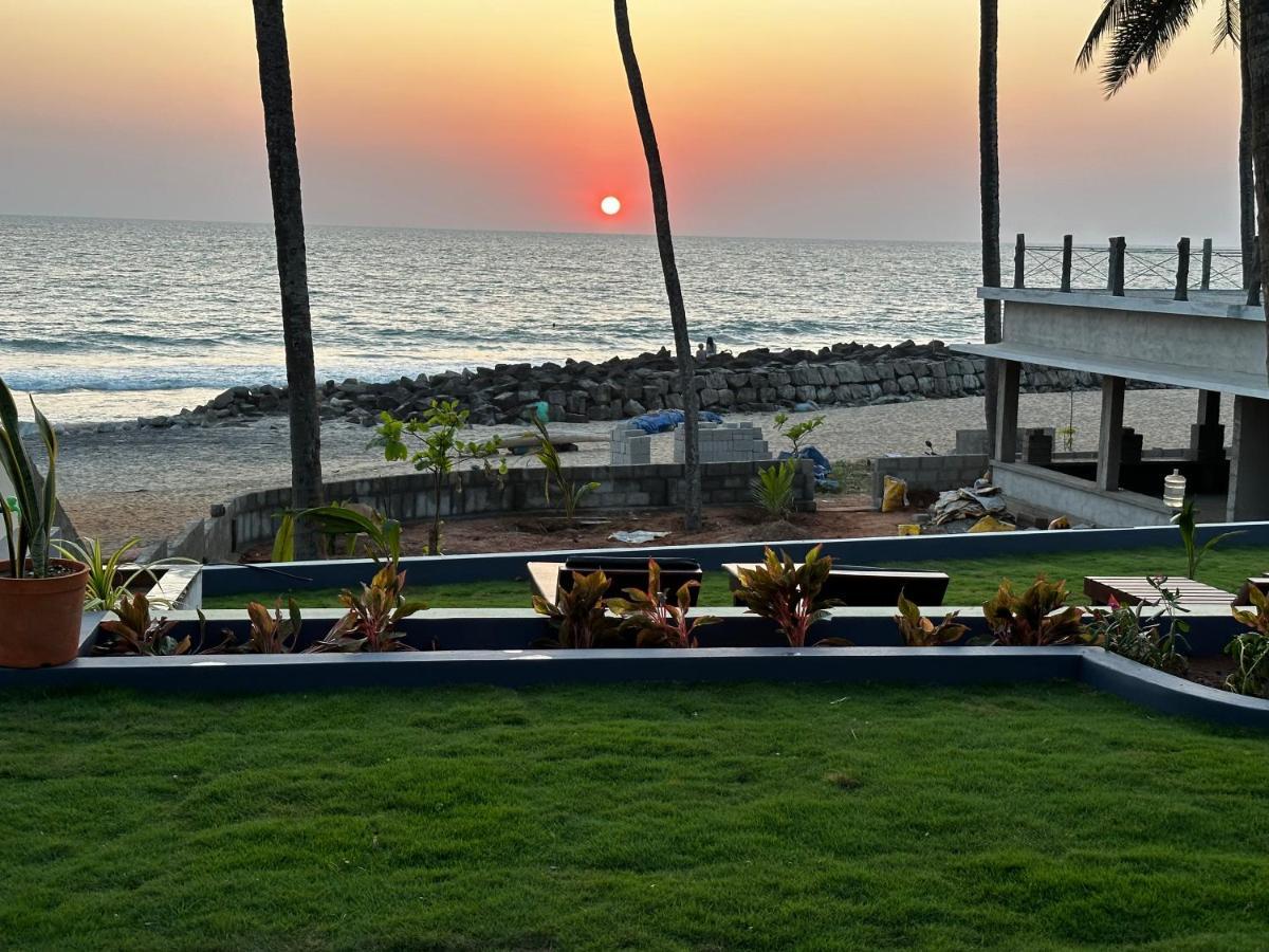 Maadathil Cottages & Beach Resort Varkala Eksteriør billede