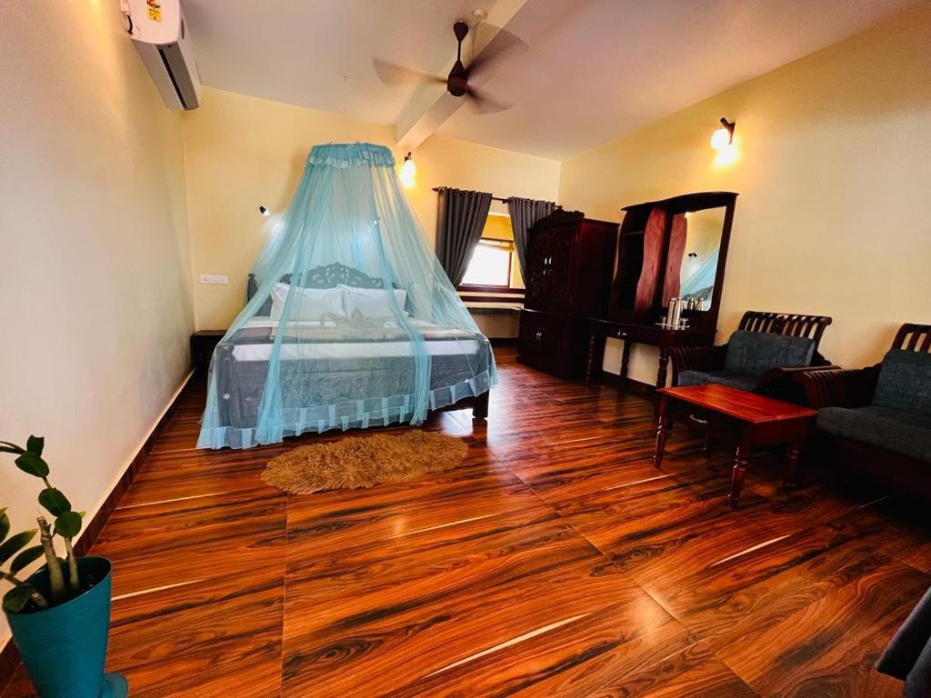 Maadathil Cottages & Beach Resort Varkala Eksteriør billede