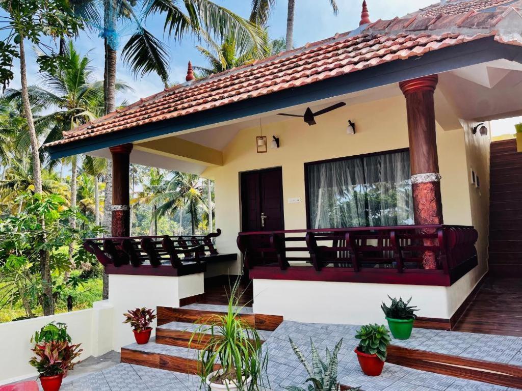 Maadathil Cottages & Beach Resort Varkala Eksteriør billede