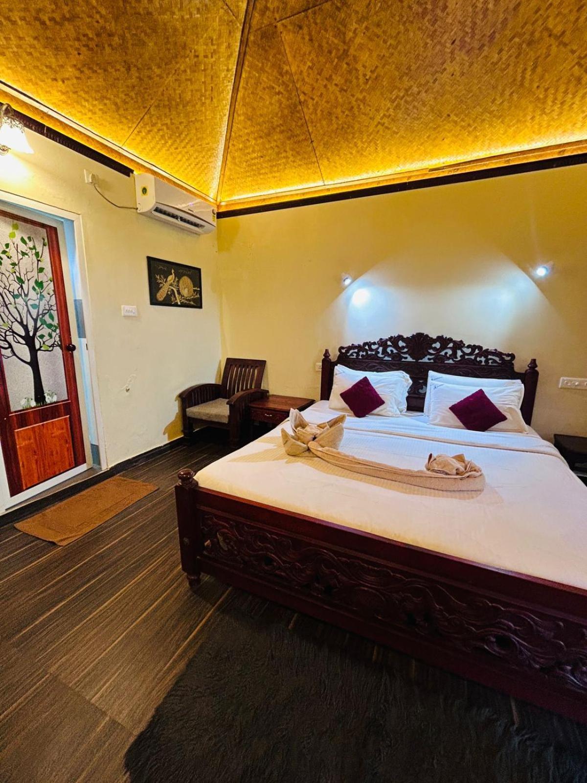 Maadathil Cottages & Beach Resort Varkala Eksteriør billede